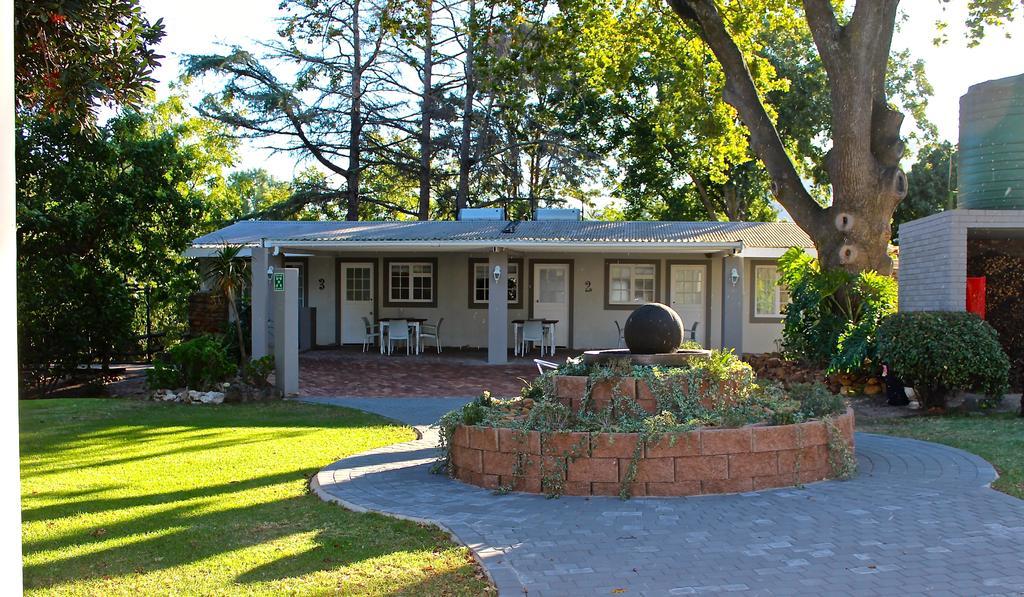 Nuwerus Lodge Парл Екстериор снимка